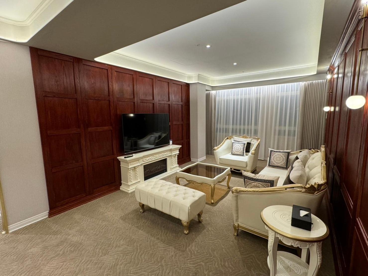 Tryp By Wyndham New Taipei Linkou 新北林口爵怡溫德姆酒店機場捷運mrta9林口站 מראה חיצוני תמונה